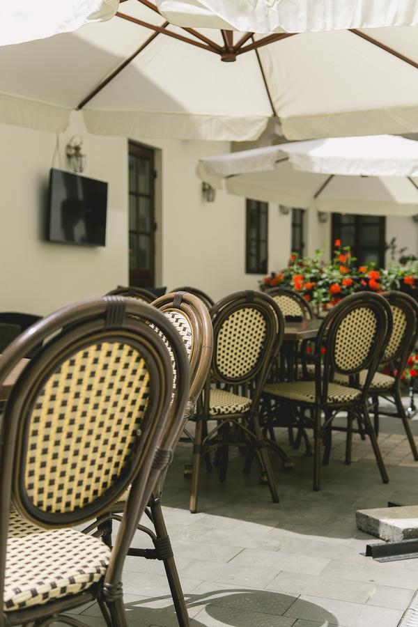 Le Petit Paris Cluj-Napoca Exterior foto